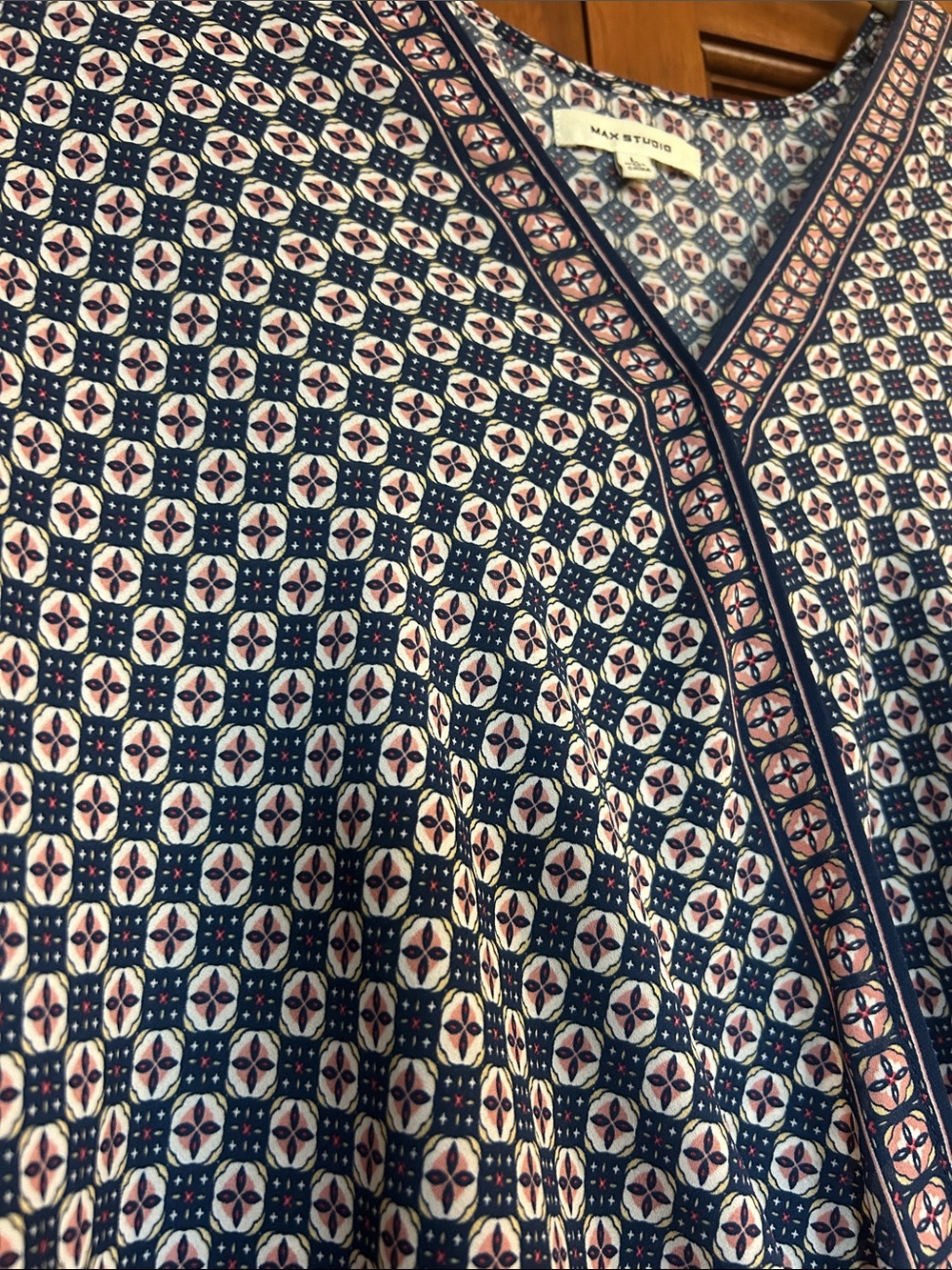 Max Studio Navy/Pink Geo Print V-Neck Blouse